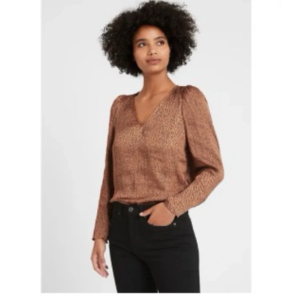 Banana Republic Soft Satin Puff Sleeve Animal Print Blouse Boho Brown Large